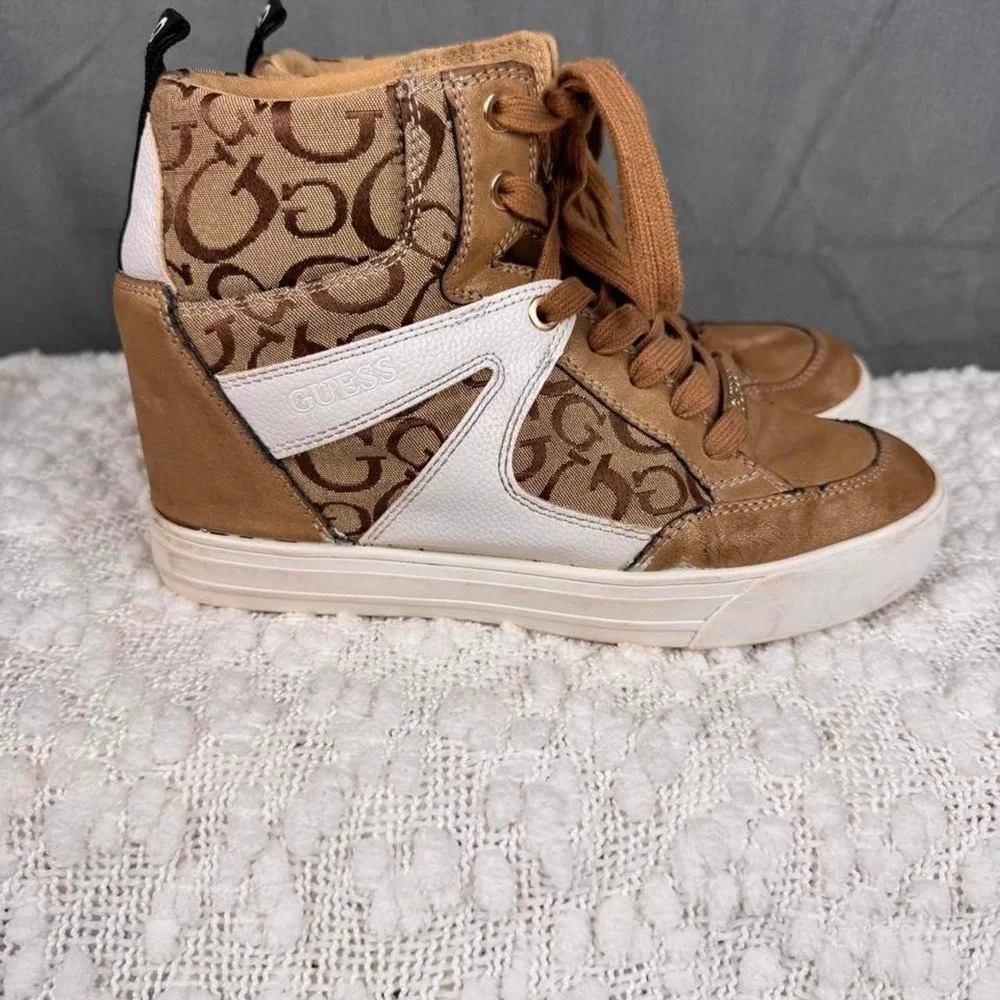 GUESS Brown Wedge Sneakers Women's Lace Up Hidden Heel Casual‎ Fashion Shoes